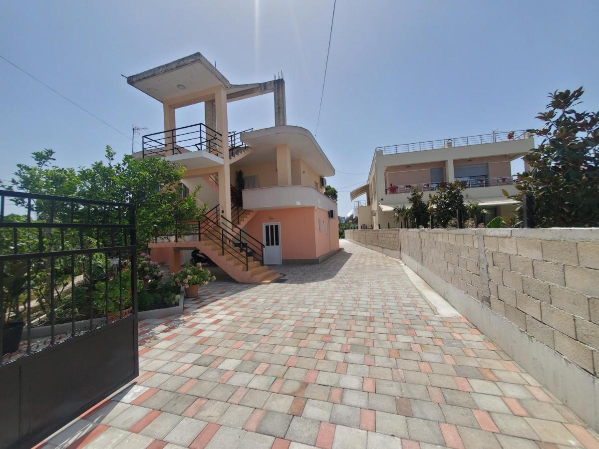 Guest House Влёра Экстерьер фото