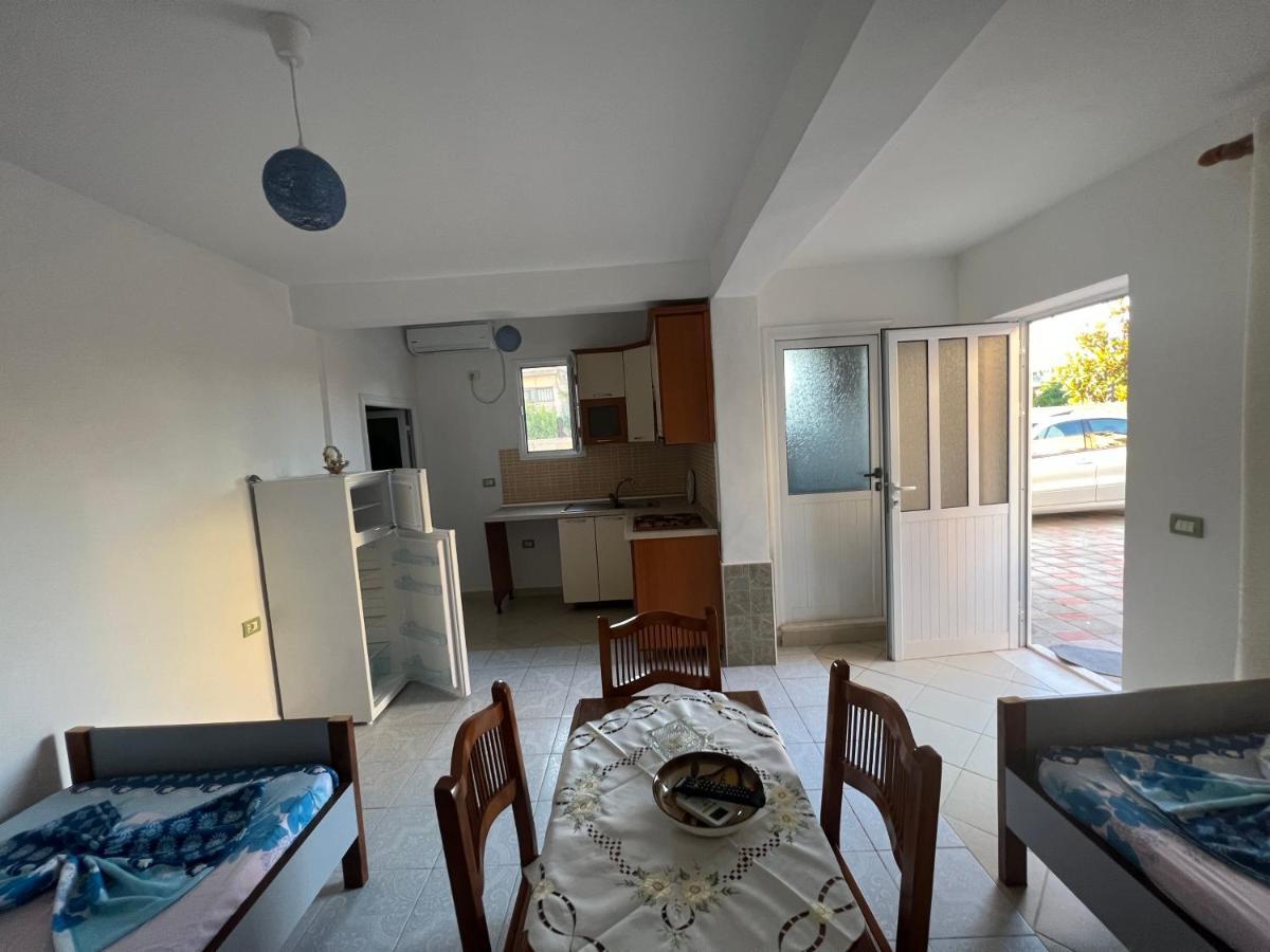Guest House Влёра Экстерьер фото